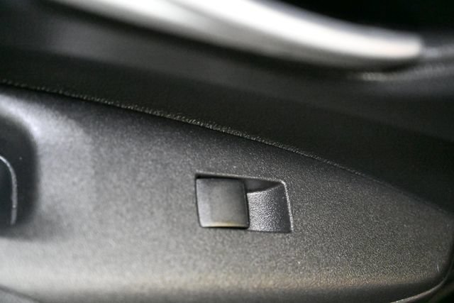 Used 2020 Toyota Corolla LE w/ LE Premium Package FWD image 47
