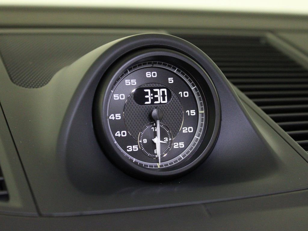 Certified 2026 Porsche Macan Turbo image 25