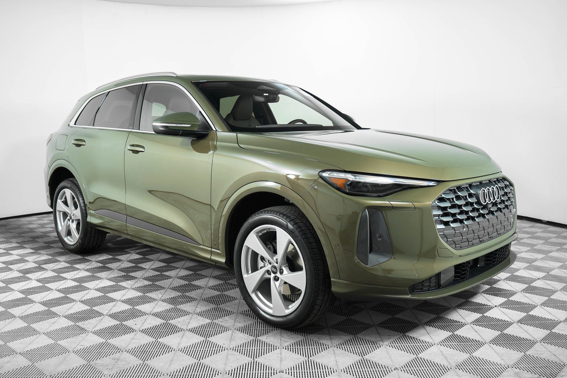 Certified 2025 Audi Q5 Premium Plus