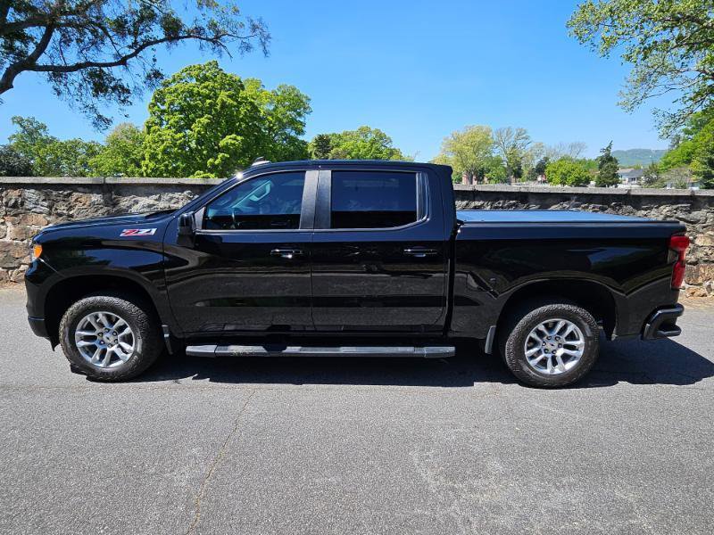 Used 2022 Chevrolet Silverado 1500 RST AWD/4WD image 6