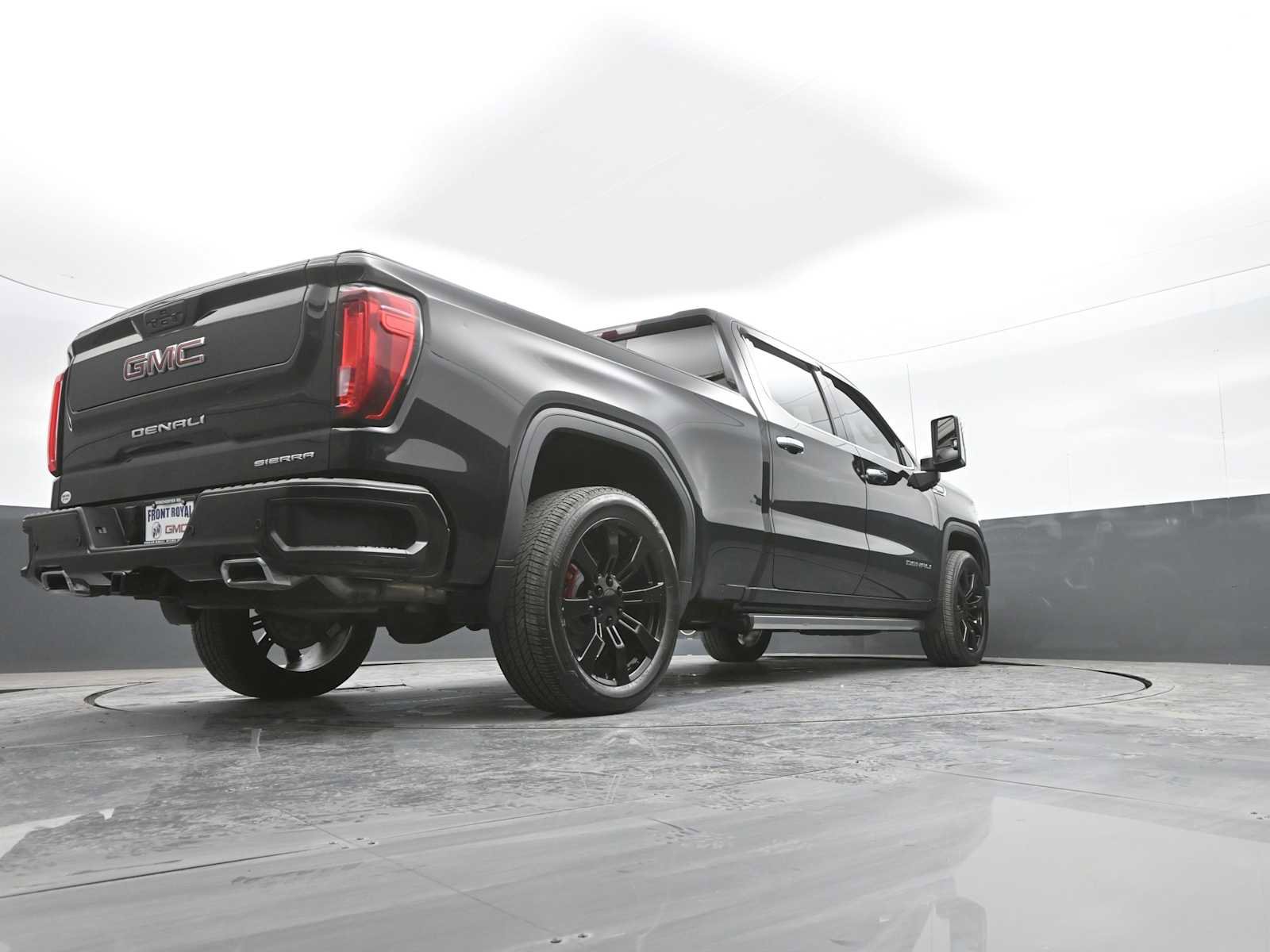 Used 2021 GMC Sierra 1500 Denali w/ Denali Ultimate Package AWD/4WD image 44