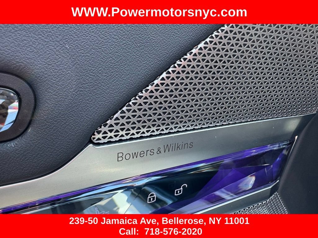 Used 2024 BMW 740i xDrive AWD/4WD image 25