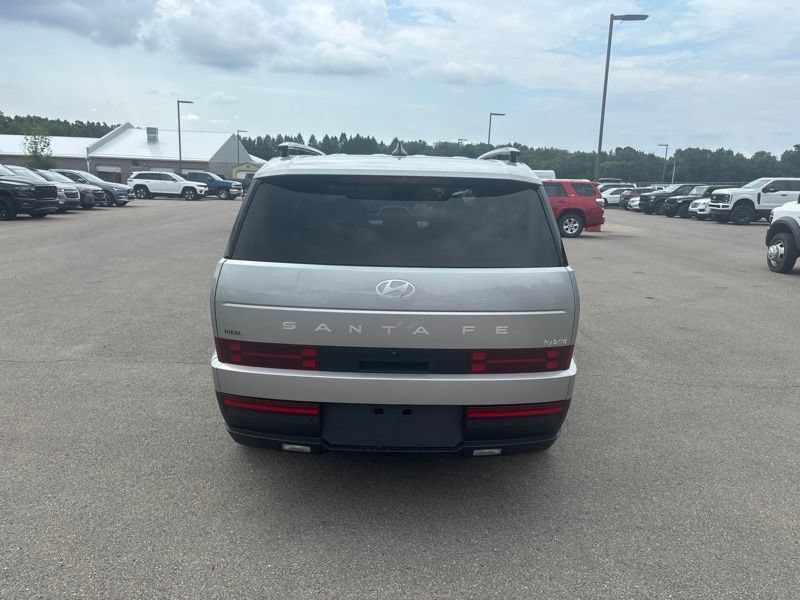 Used 2024 Hyundai Santa Fe SEL FWD image 4