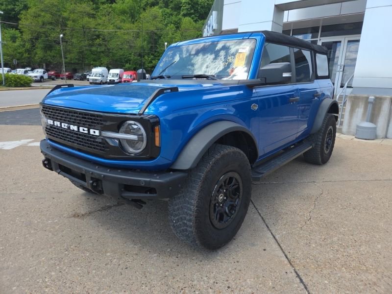 Used 2023 Ford Bronco Wildtrak AWD/4WD image 3