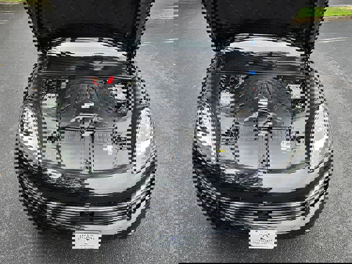 Used 2023 Porsche Cayenne Platinum Edition image 69