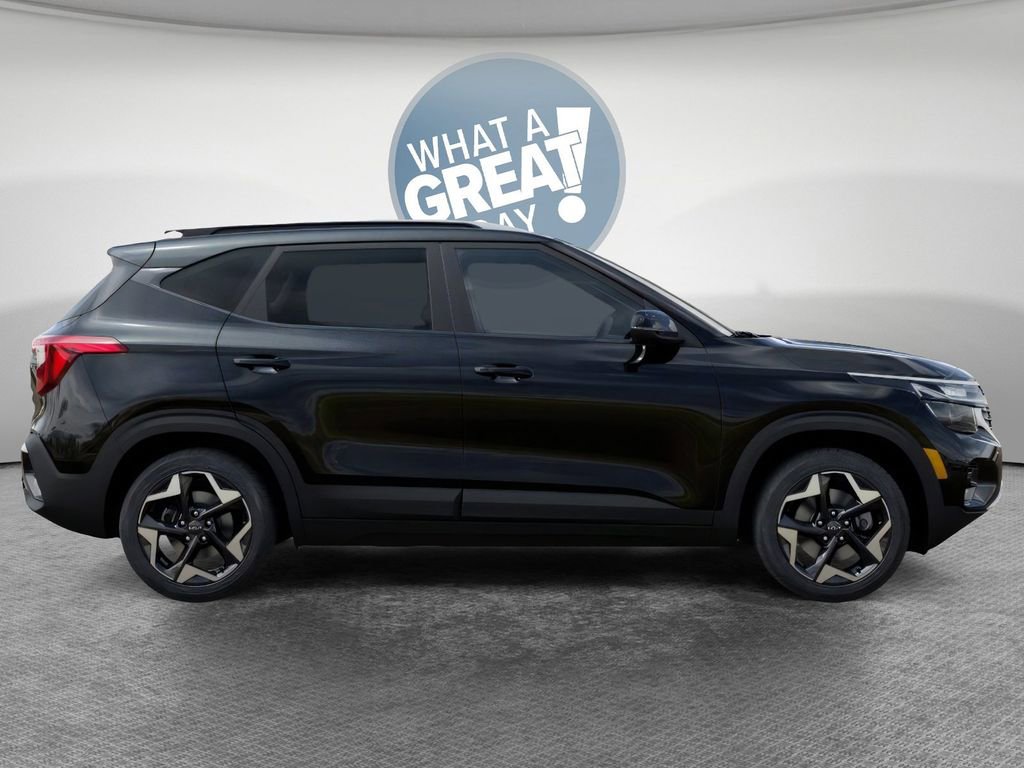 New 2026 Kia Seltos S image 7