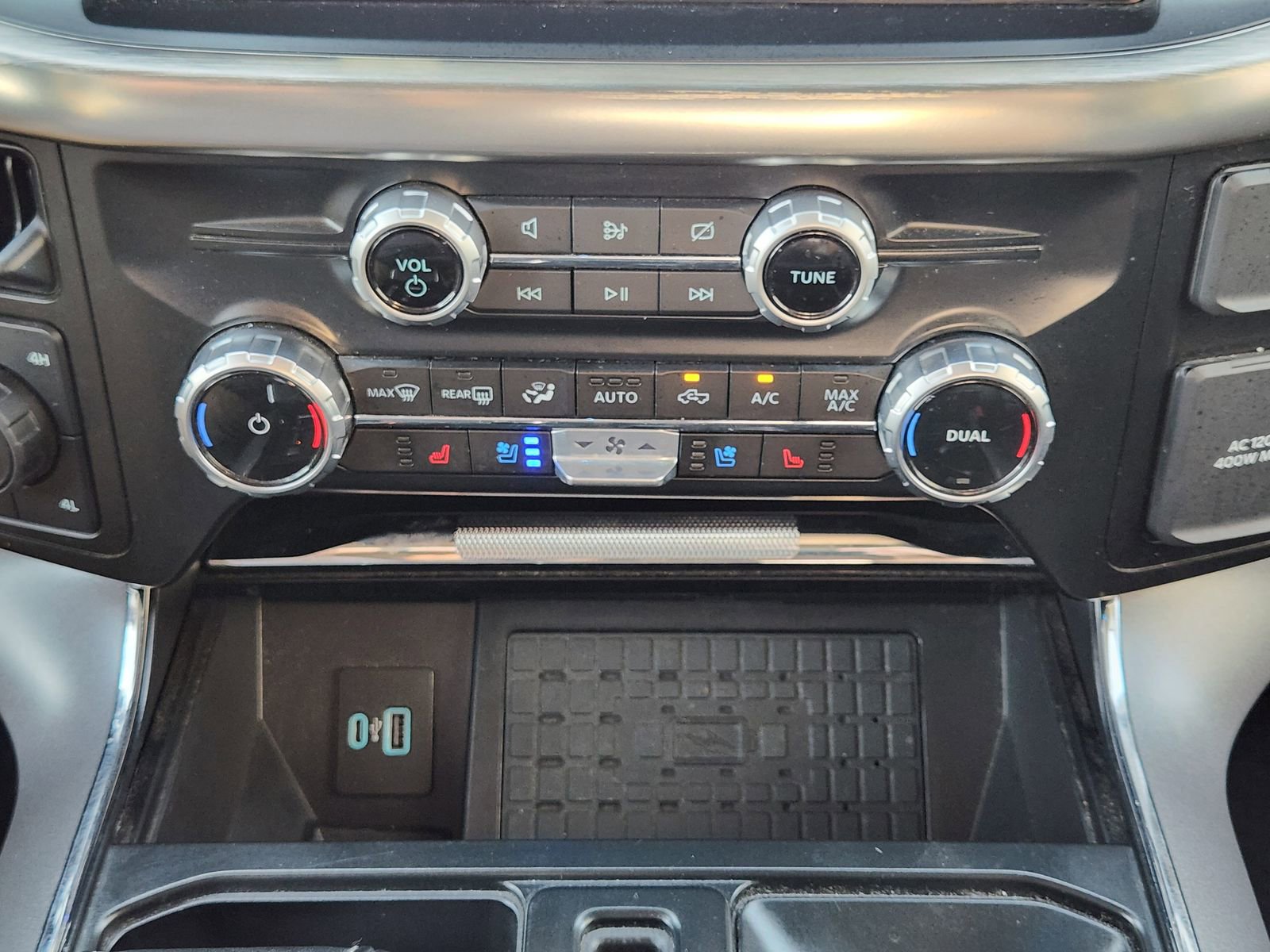 Used 2023 Ford F150 Lariat w/ Equipment Group 502A High image 21