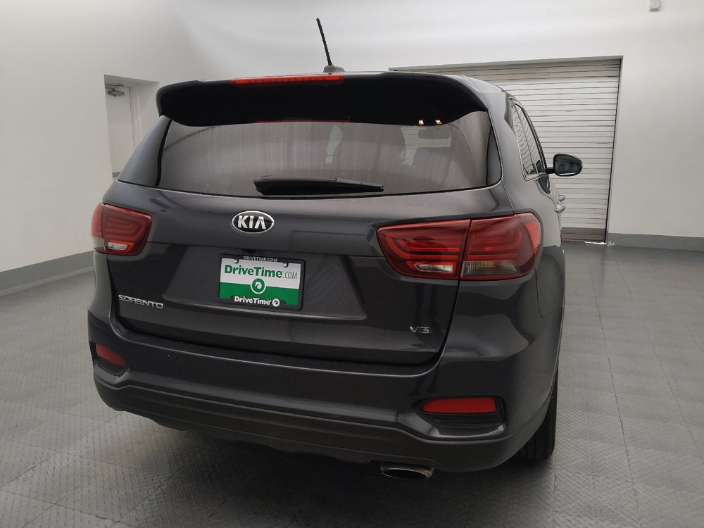 Used 2019 Kia Sorento FWD V6 image 7