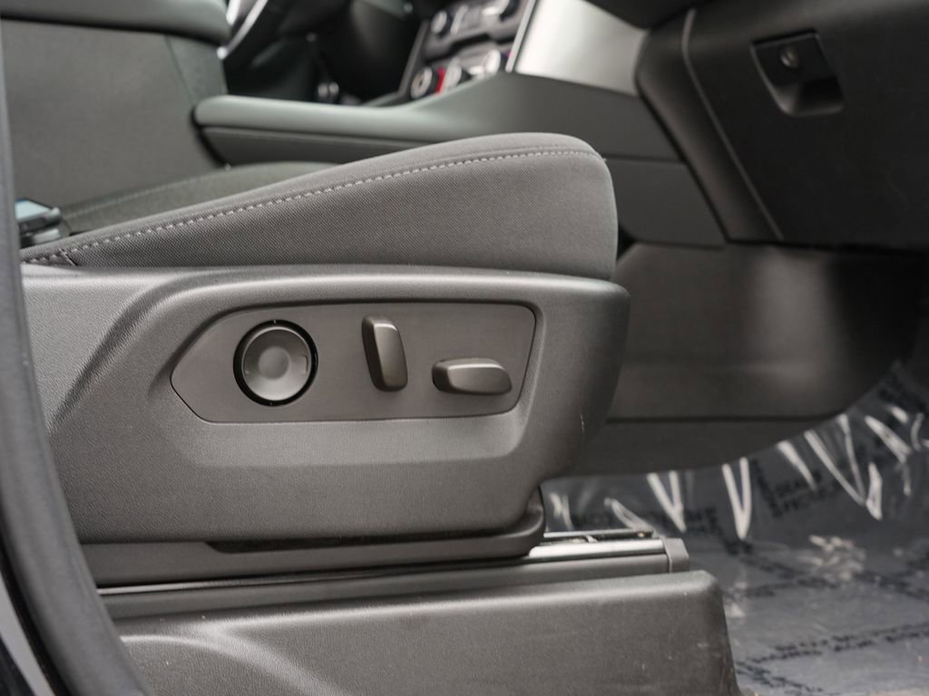 Used 2022 Chevrolet Suburban LS w/ Max Trailering Package image 30