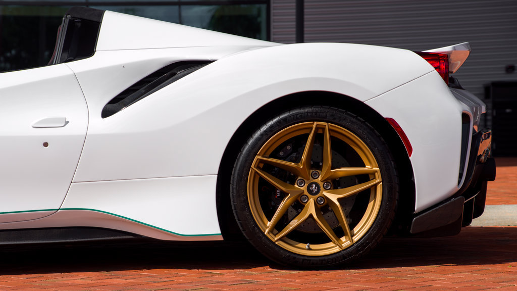 Certified 2020 Ferrari 488 Pista Spider RWD image 3