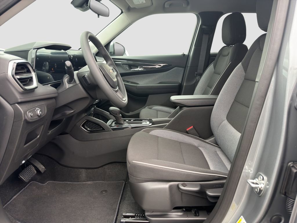 New 2026 Chevrolet TrailBlazer LT w/ Driver Confidence Package image 9