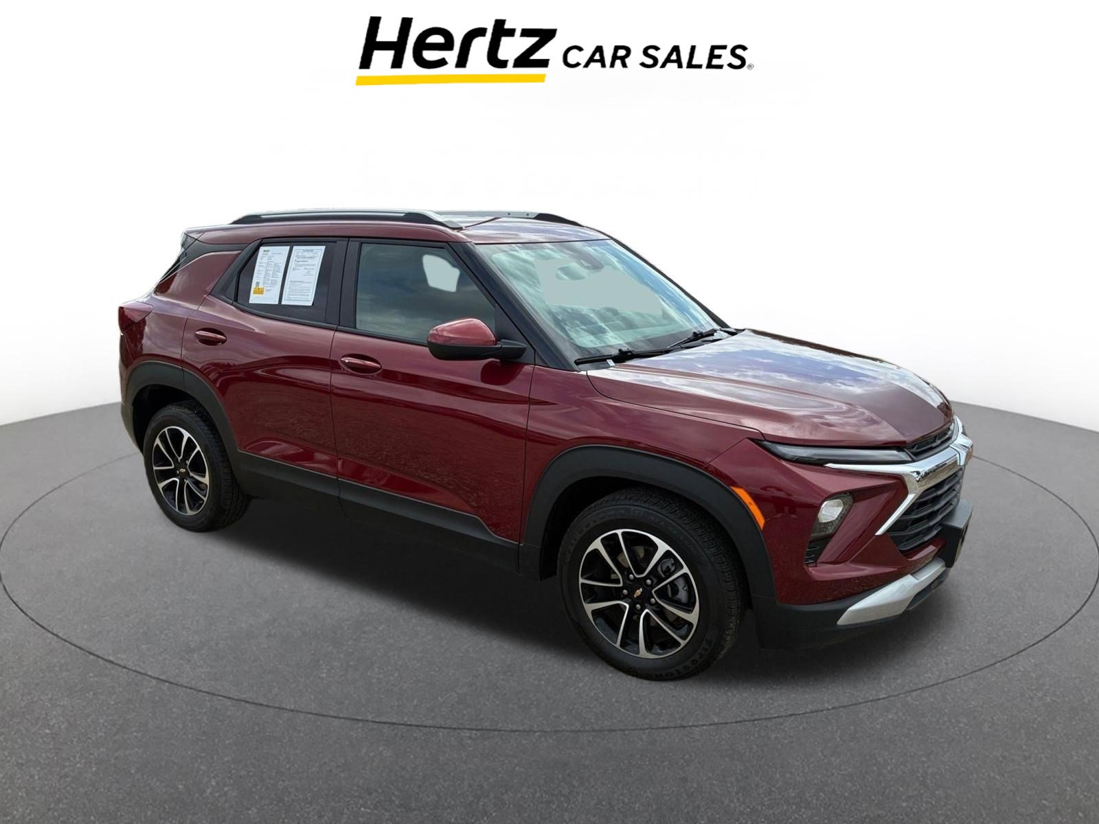 Used 2025 Chevrolet TrailBlazer LT image 1