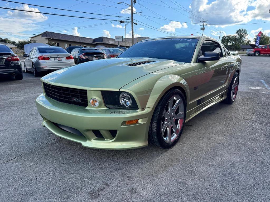 Used 2006 Ford Mustang GT image 3