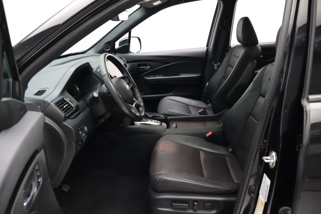 Used 2020 Honda Pilot Black Edition image 14