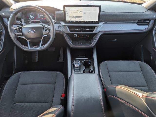 Used 2025 Ford Explorer ST AWD/4WD image 11