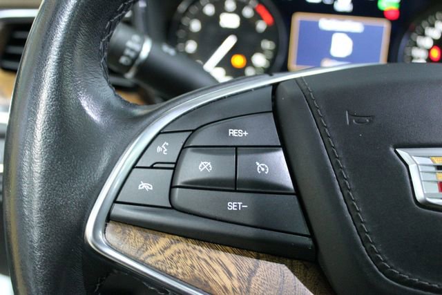 Used 2021 Cadillac XT5 Premium Luxury w/ Platinum Package AWD/4WD image 16