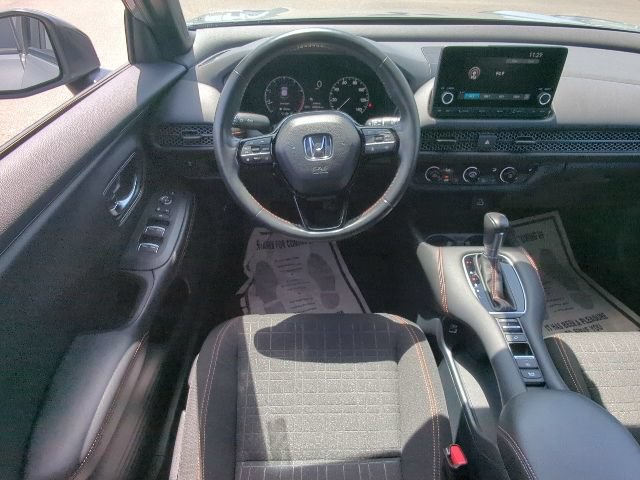 Used 2023 Honda HR-V Sport image 8