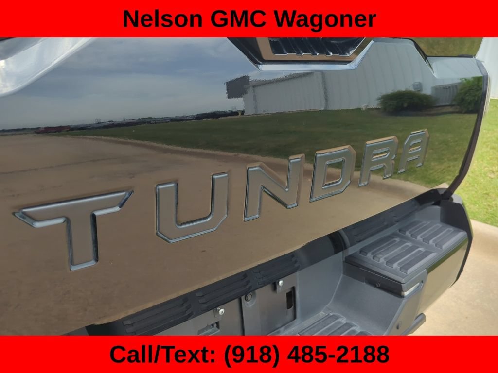 Used 2025 Toyota Tundra Platinum AWD/4WD image 10