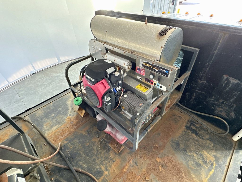 Used 2019 Ford F550 2WD Regular Cab Super Duty image 38
