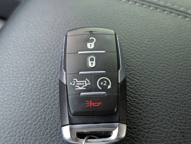 Used 2025 RAM 1500 Big Horn AWD/4WD image 30