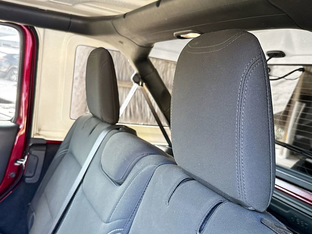 Used 2021 Jeep Wrangler Unlimited Sport image 29