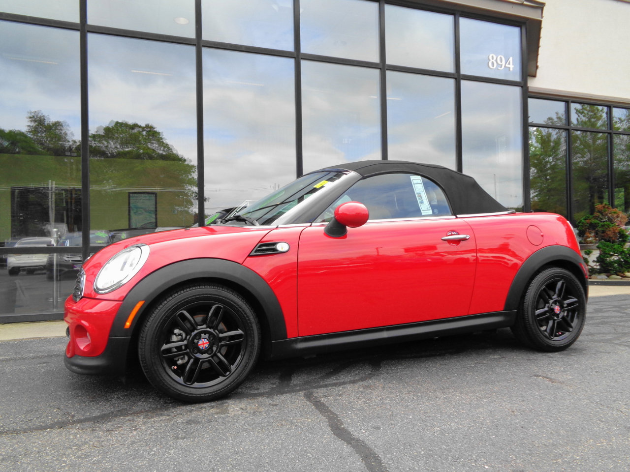 Used 2014 MINI Cooper Roadster 2dr image 7