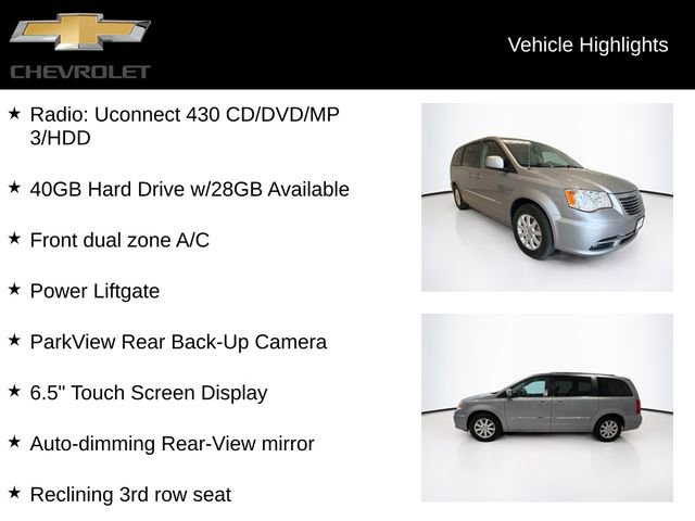 Used 2014 Chrysler Town & Country Touring FWD image 5
