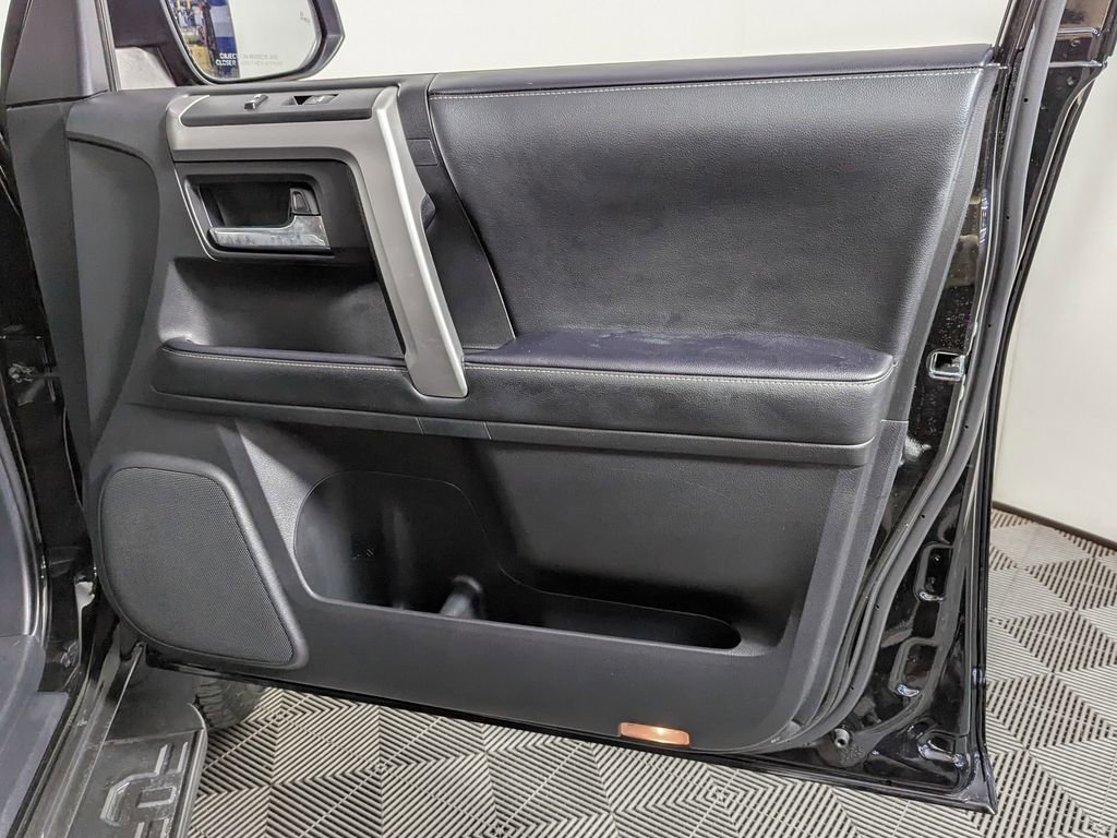 Certified 2024 Toyota 4Runner SR5 image 28