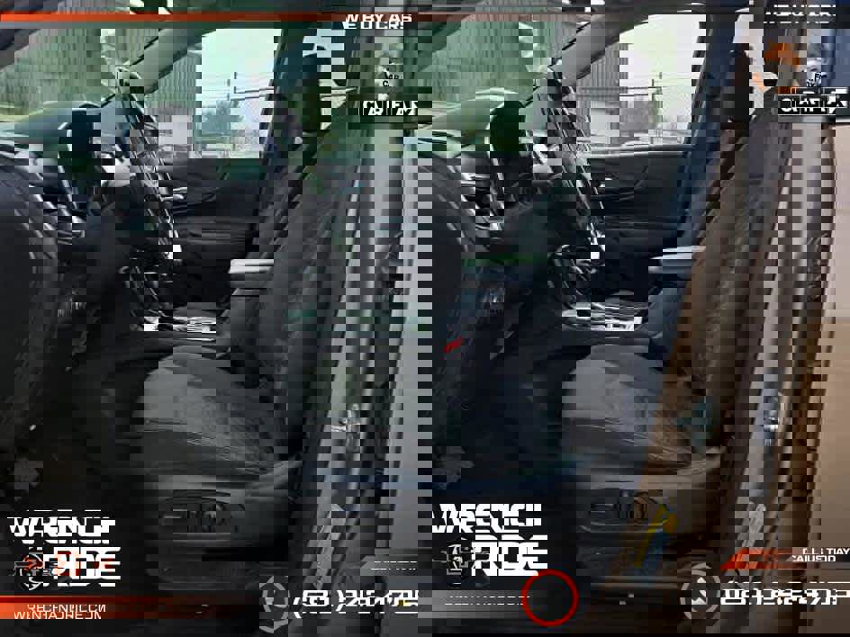 Used 2018 Chevrolet Equinox LT image 21