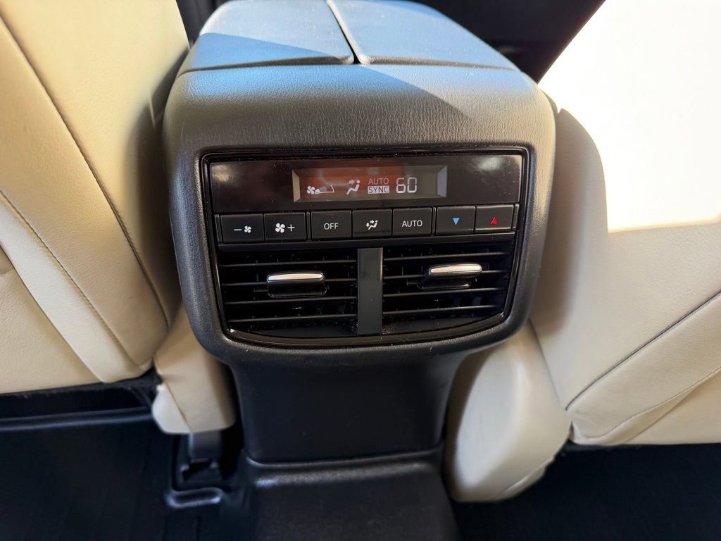 Used 2017 MAZDA CX-9 Touring AWD/4WD image 26