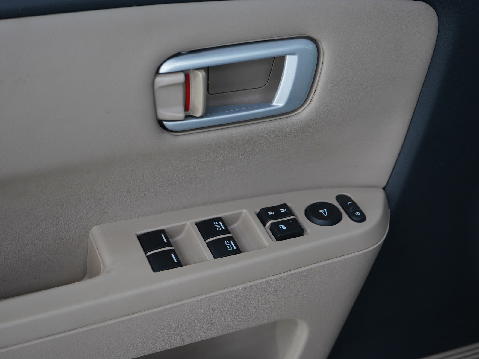 Used 2015 Honda Pilot EX-L image 23