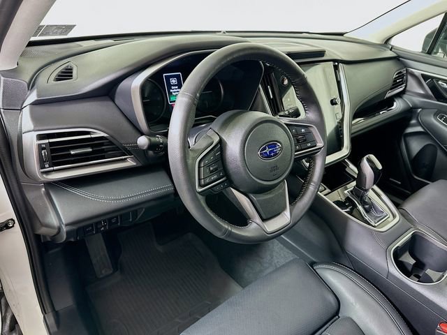Used 2025 Subaru Outback Limited image 9