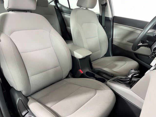 Used 2019 Hyundai Elantra SE FWD image 38