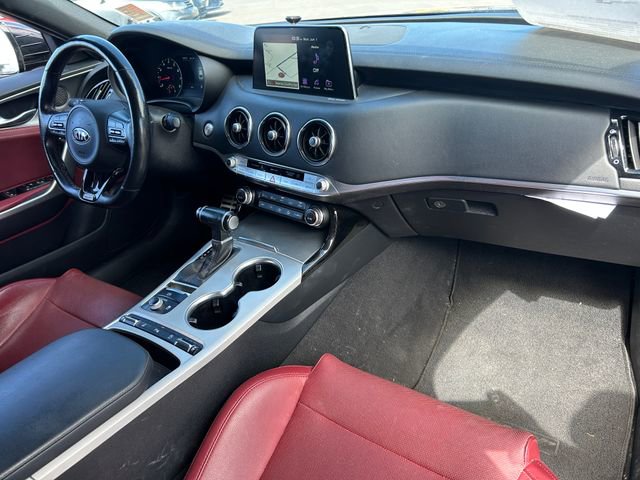 Used 2020 Kia Stinger GT1 AWD/4WD image 34