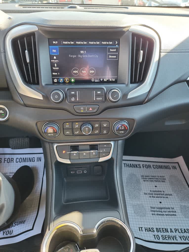 Used 2024 GMC Terrain SLT w/ Elevation Edition AWD/4WD image 12