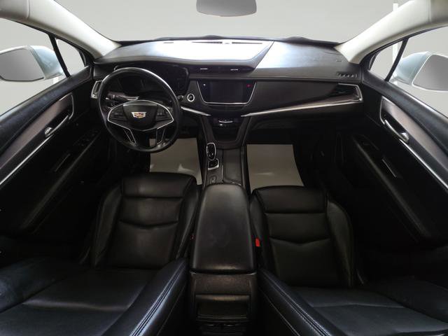 Used 2018 Cadillac XT5 Luxury w/ Driver Awareness Package FWD image 29
