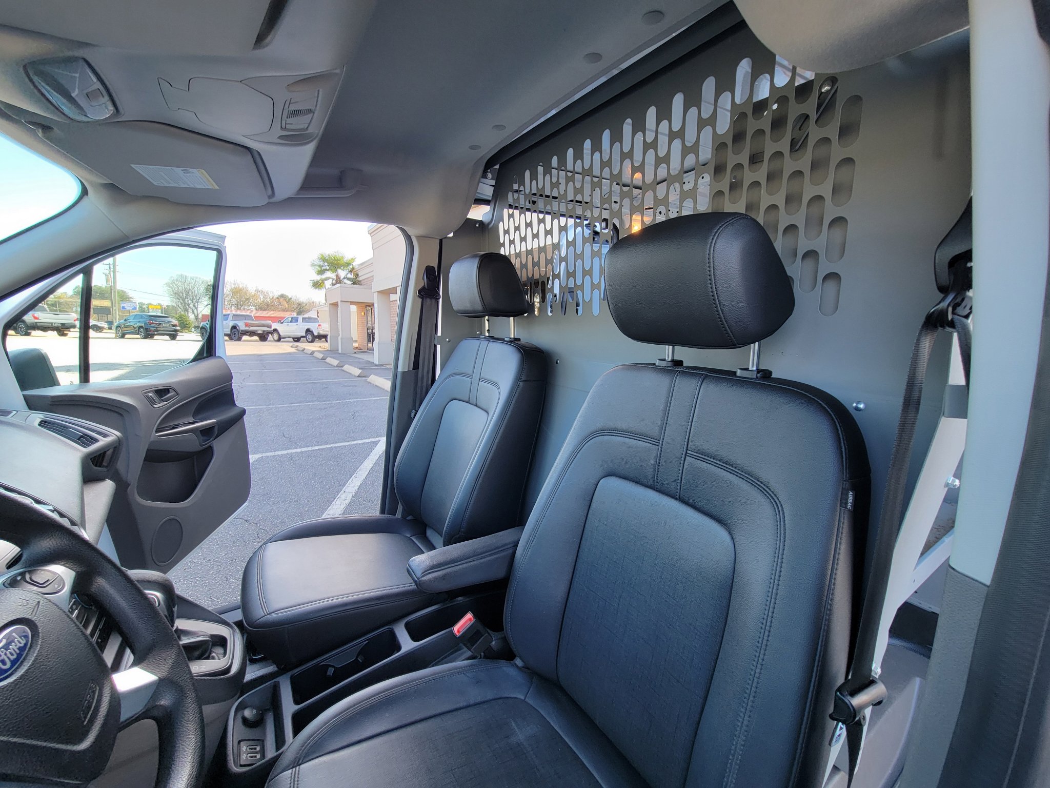 Used 2021 Ford Transit Connect XL image 22