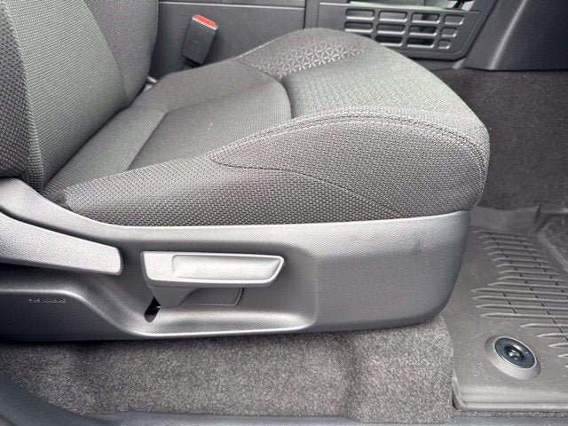 Used 2026 Toyota 4Runner SR5 AWD/4WD image 29