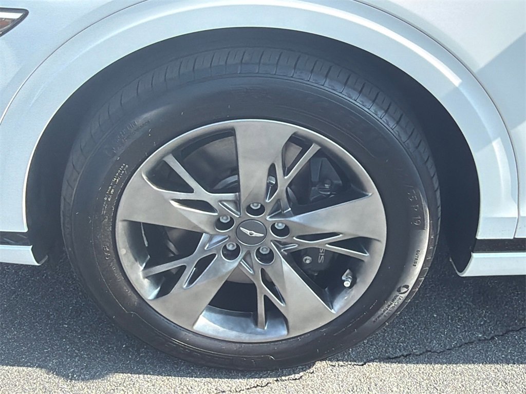 Used 2022 Genesis GV70 3.5T Sport image 11