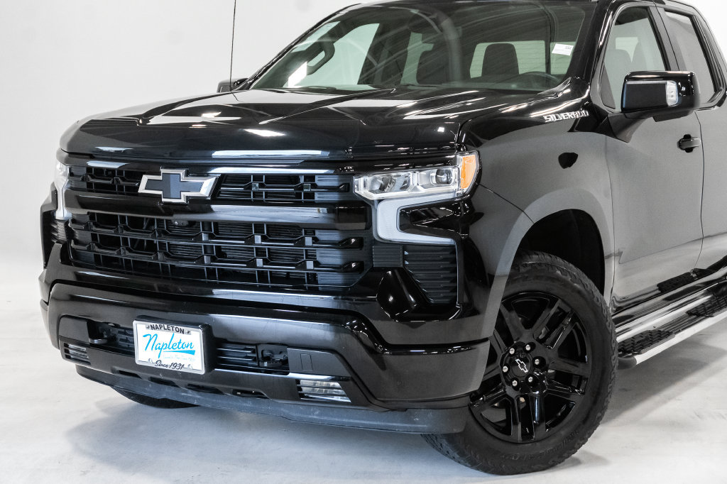 Used 2023 Chevrolet Silverado 1500 RST w/ RST All Star Premium Package AWD/4WD image 2