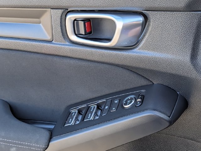 Used 2023 Honda Civic Sport image 23