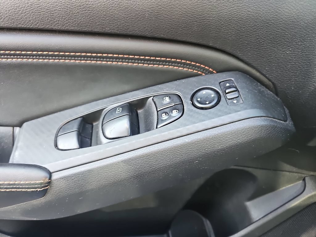 Used 2019 Nissan Altima 2.5 SR FWD image 26