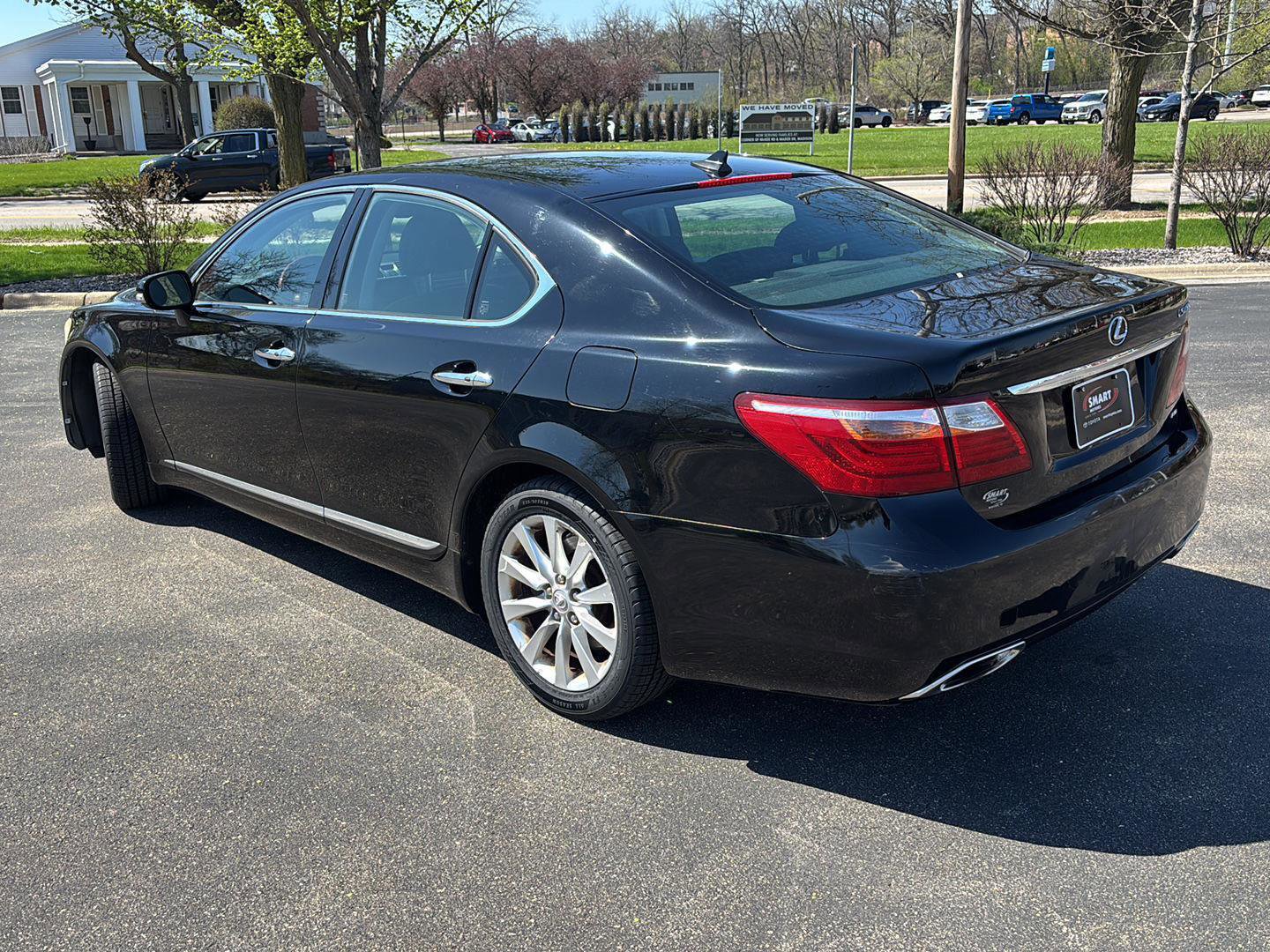 Used 2011 Lexus LS 460 AWD w/ Luxury Value Edition image 7