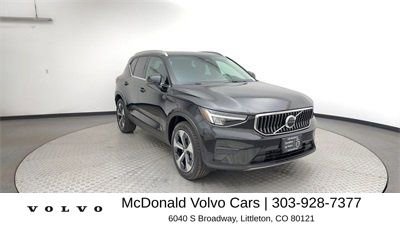 New 2025 Volvo XC40 B5 Core w/ Protection Package Premier AWD/4WD image 8