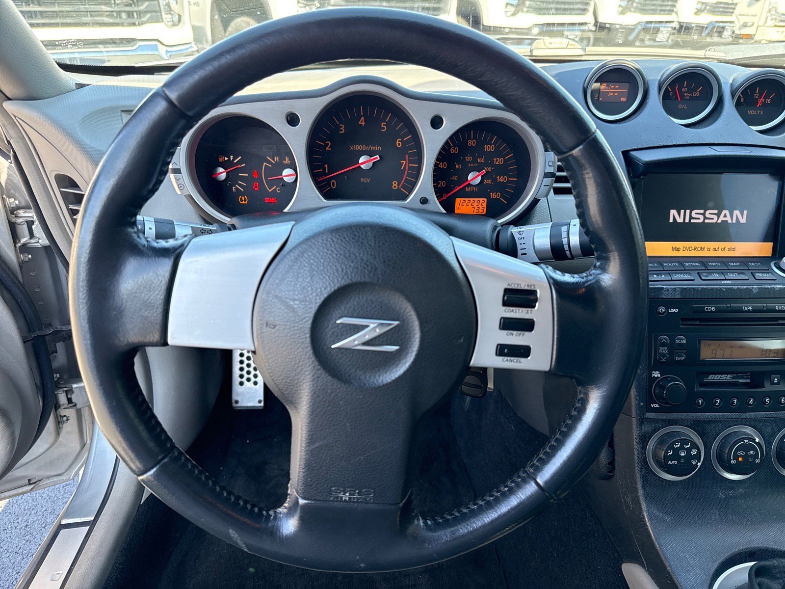 Used 2005 Nissan 350Z Touring image 12