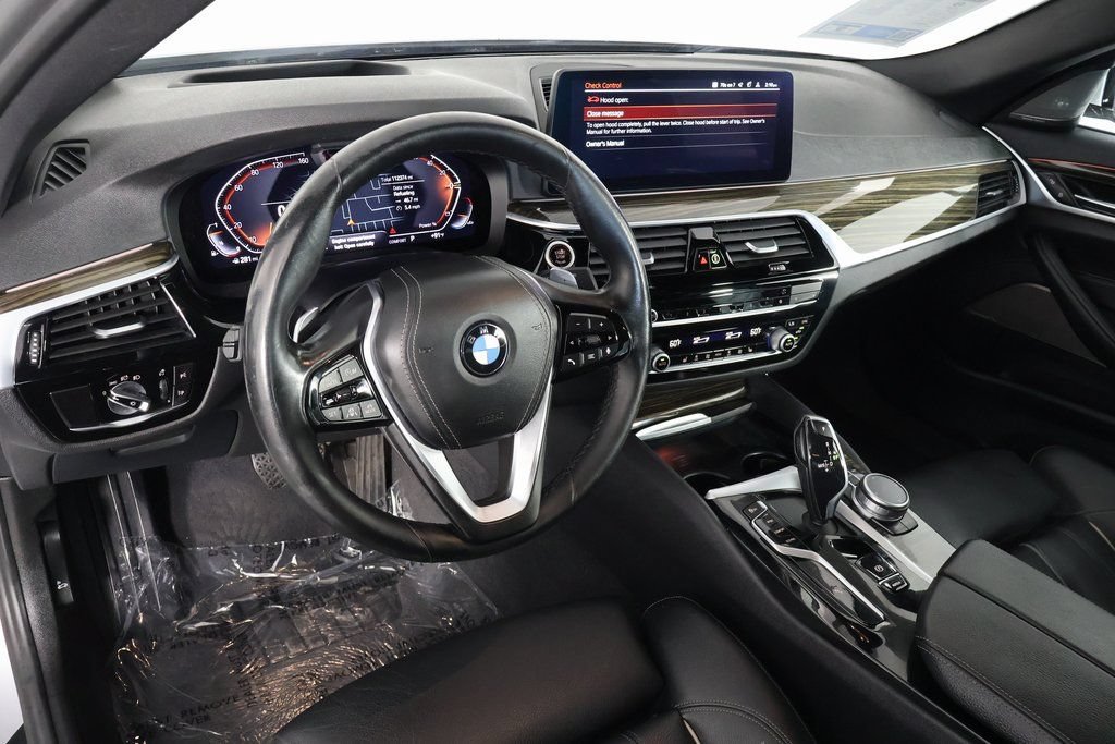 Used 2021 BMW 540i w/ Premium Package RWD image 7