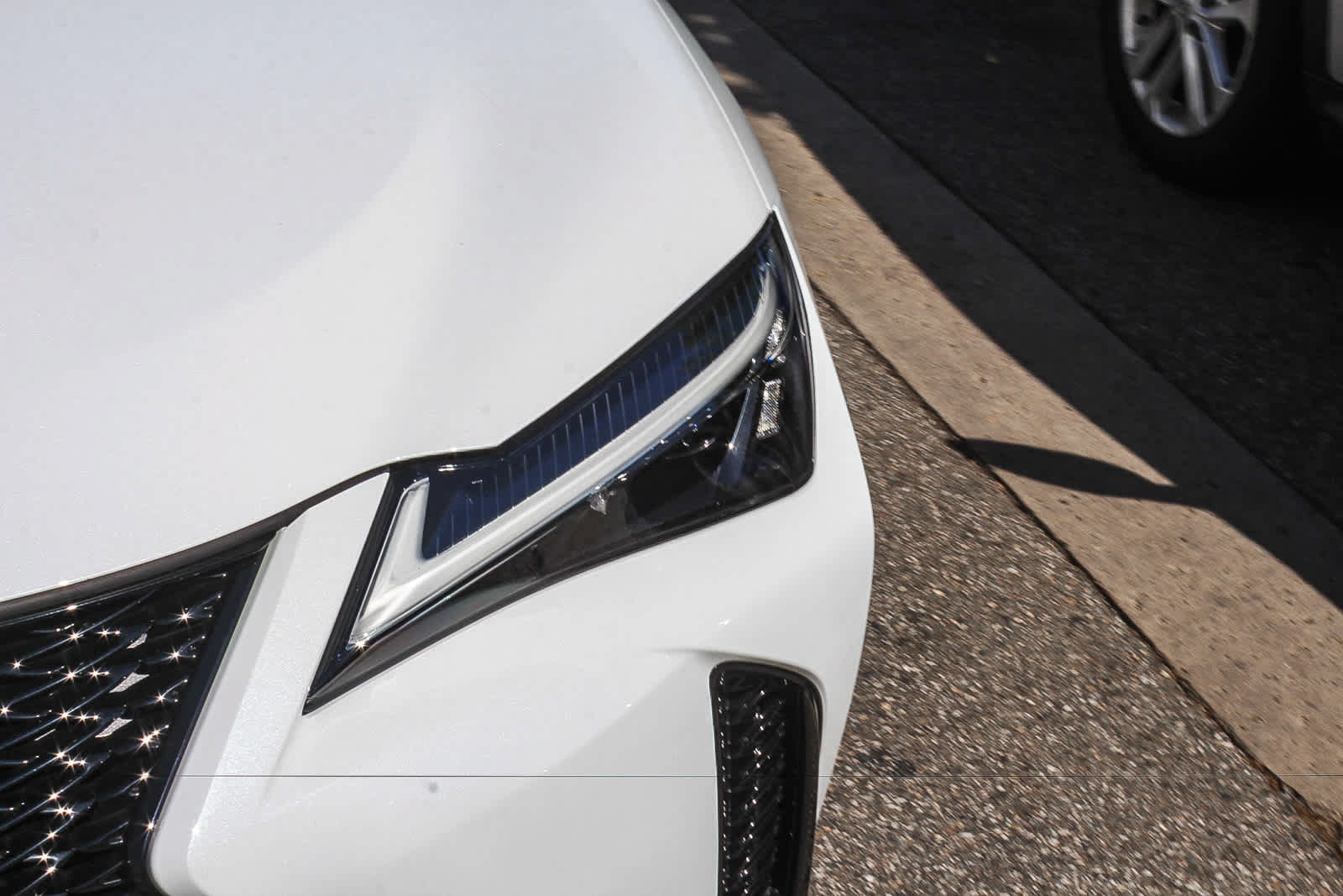 Used 2025 Lexus UX 300h FWD w/ Cold Area Package image 10