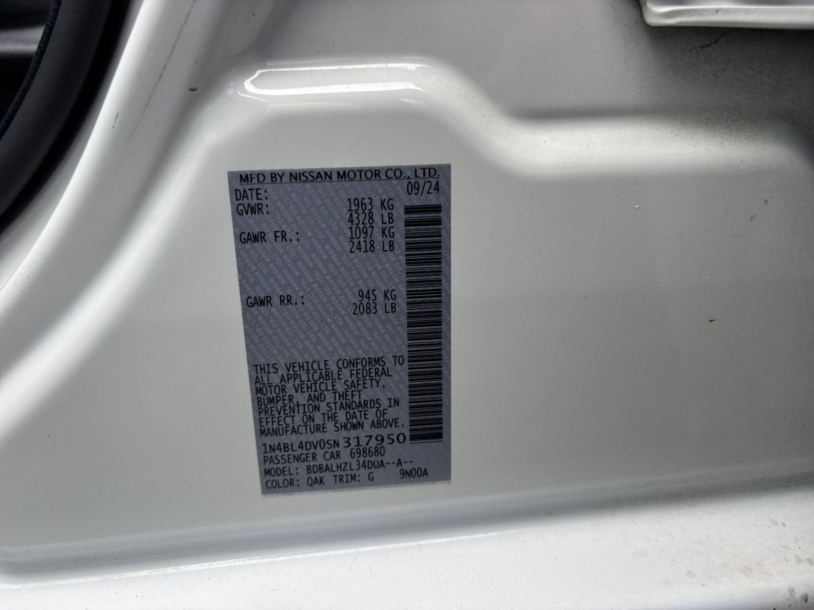 Used 2025 Nissan Altima 2.5 SV FWD image 31