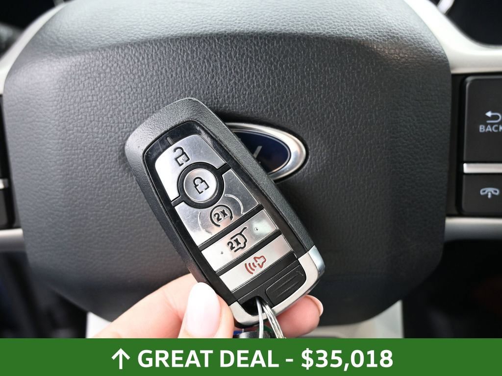 Used 2023 Ford Expedition Limited image 43