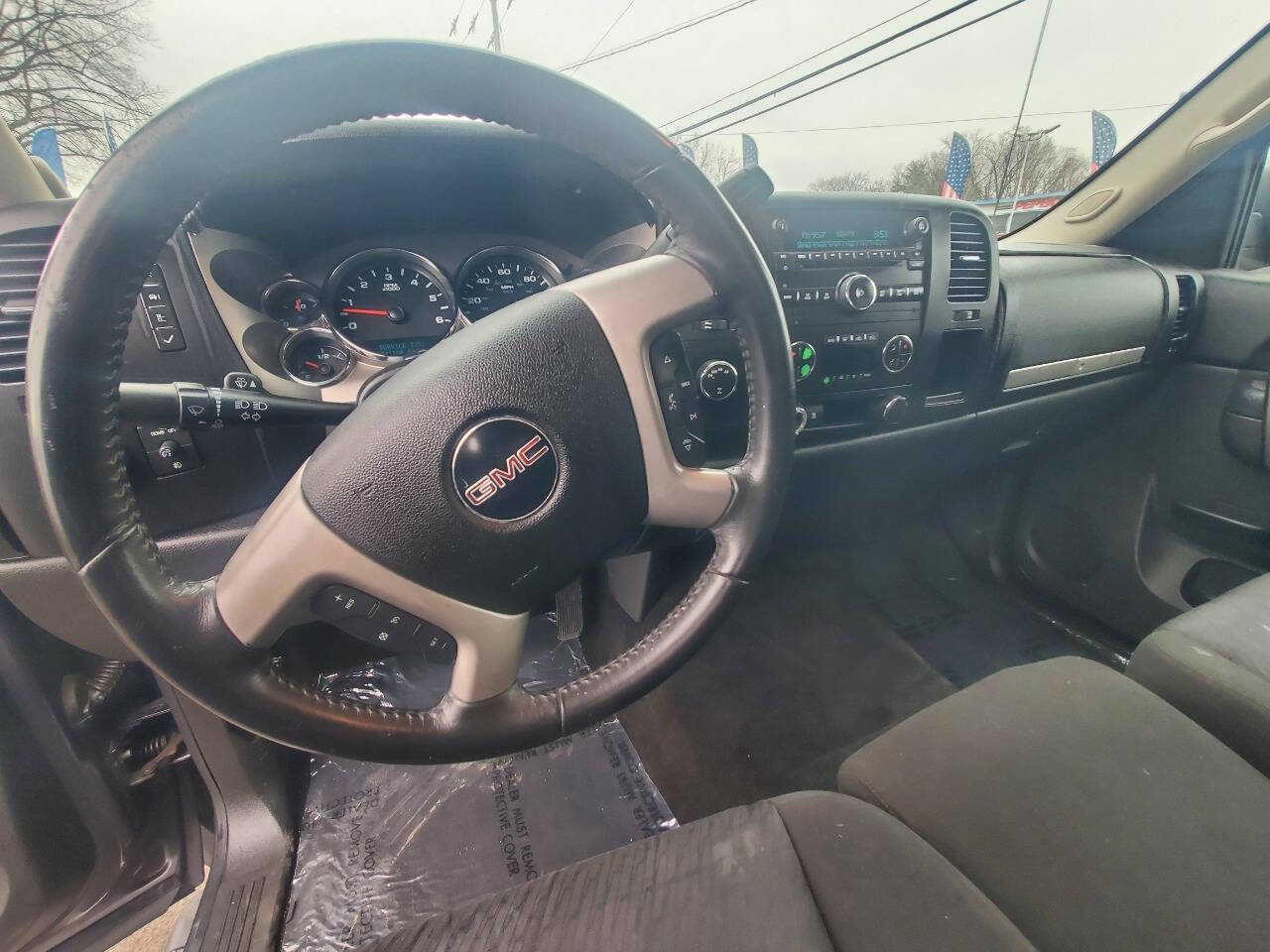 Used 2010 GMC Sierra 1500 SLE w/ Power Pack Plus image 10